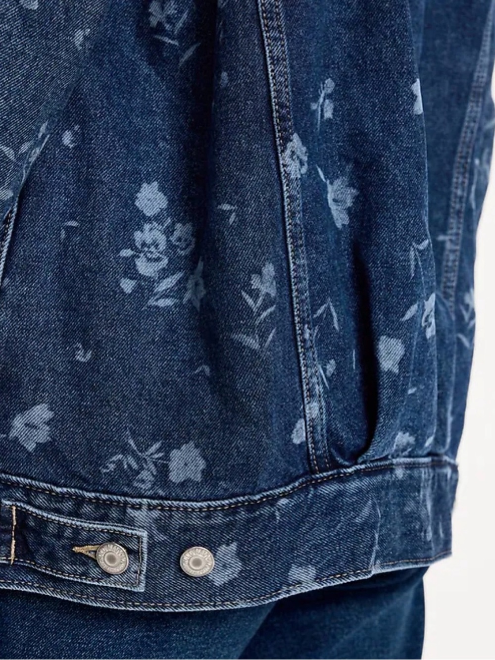 Old Navy Oversized Floral Jean Trucker Jacket - Picture 6 of 7